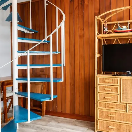 Playa De Berria Apartment